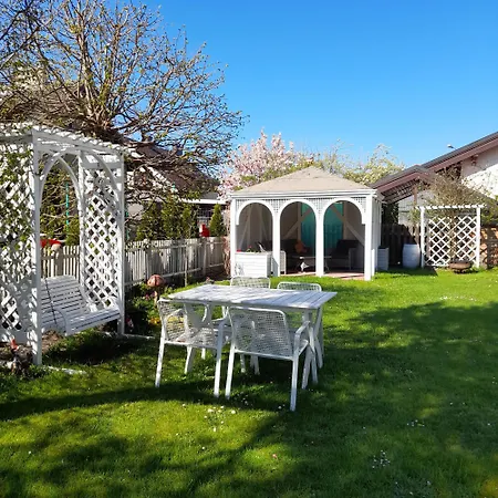 شقة Grzybki Trzy ايوافا